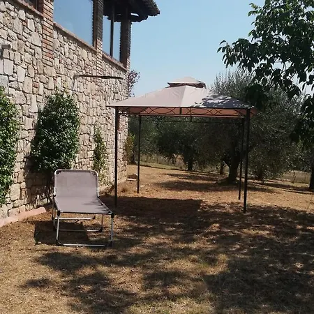 Casina Delle Farfalle 펜션 몬테 카스텔로 디 비비오